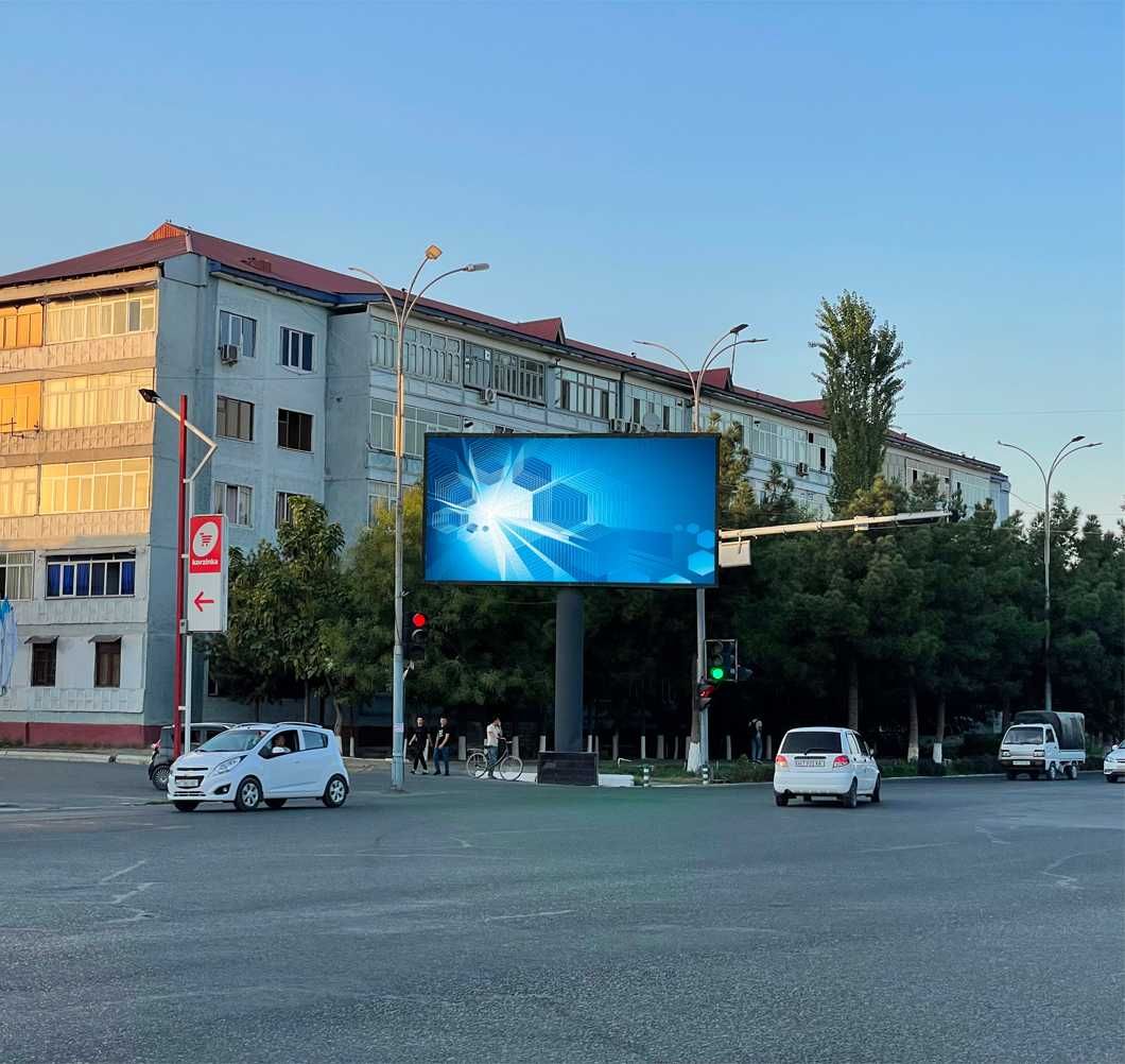 LED ЭКРАНЫ в центре Андижана