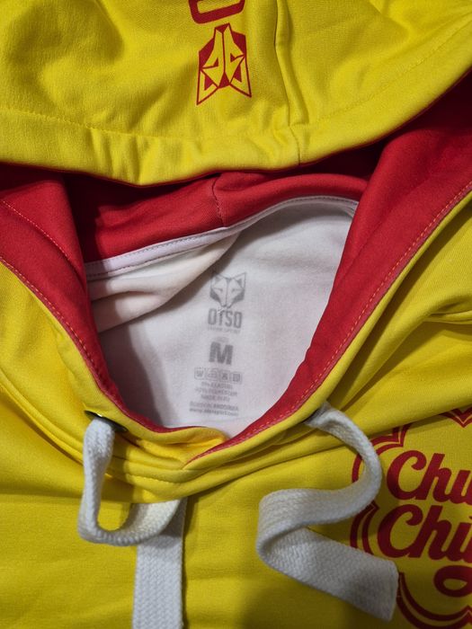 Сутшърт на Mentos и Chupa Chups