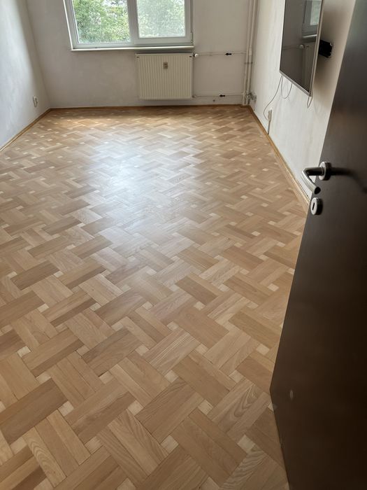 Raschetare parchet masiv