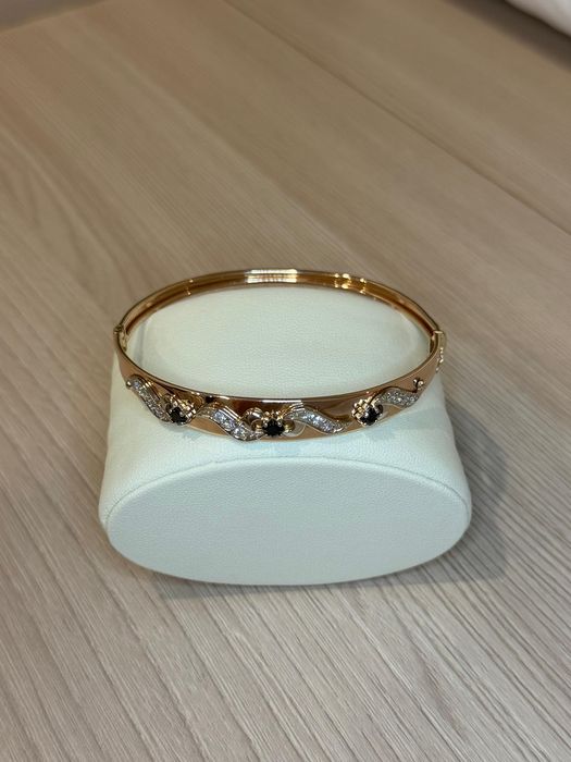 Продам золотой браслет