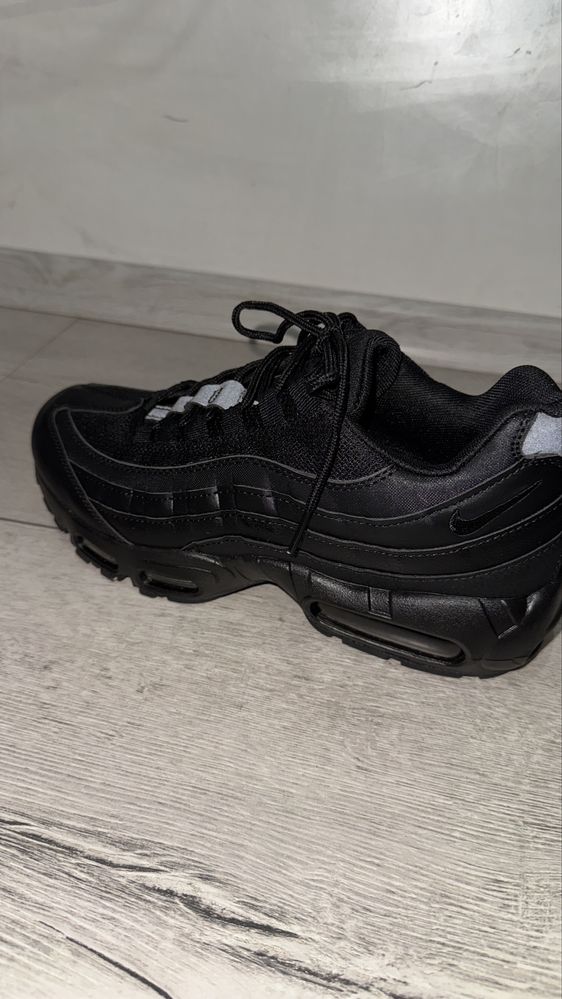 Nike airmax 95 НОВИ!            Цена по договаряне!