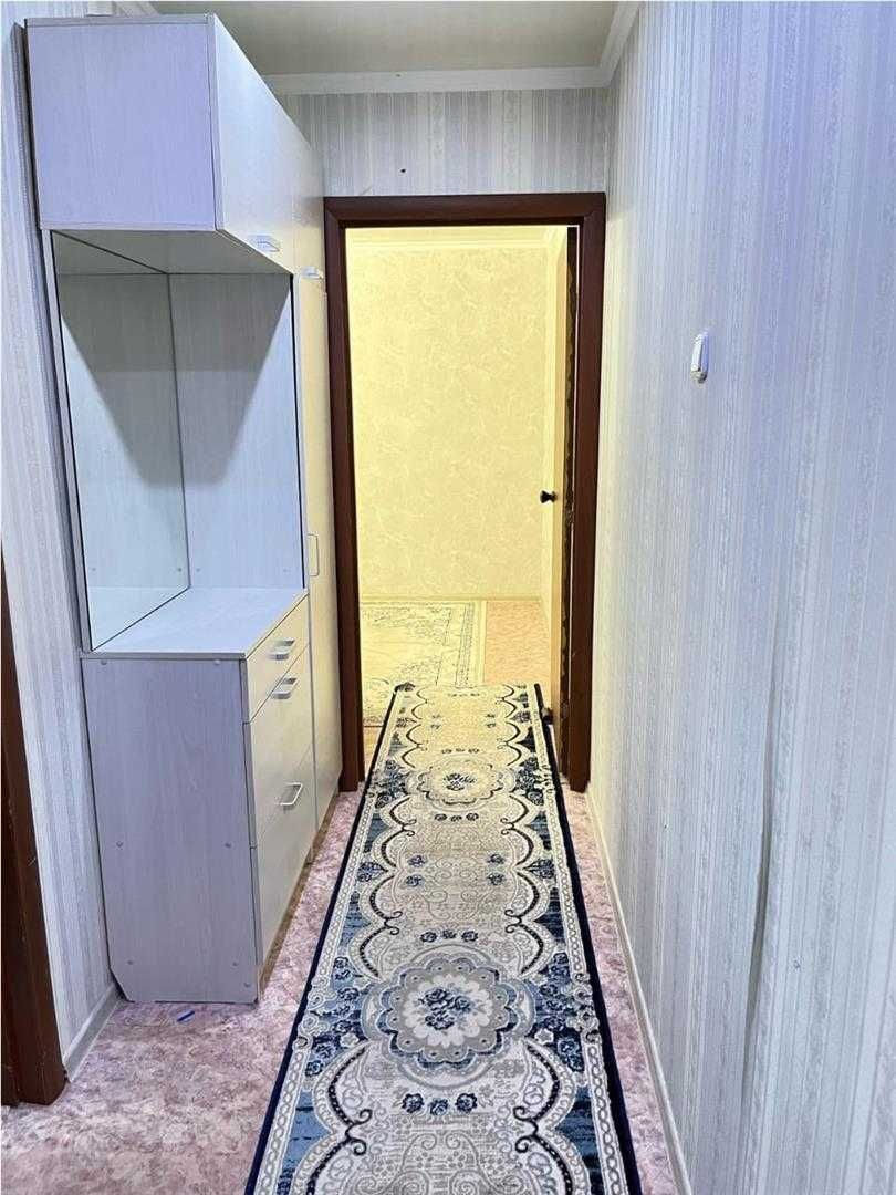 4х комн. 5эт/5 Полностью мебель, ремонт, крыша залита.Рядом Кооператор