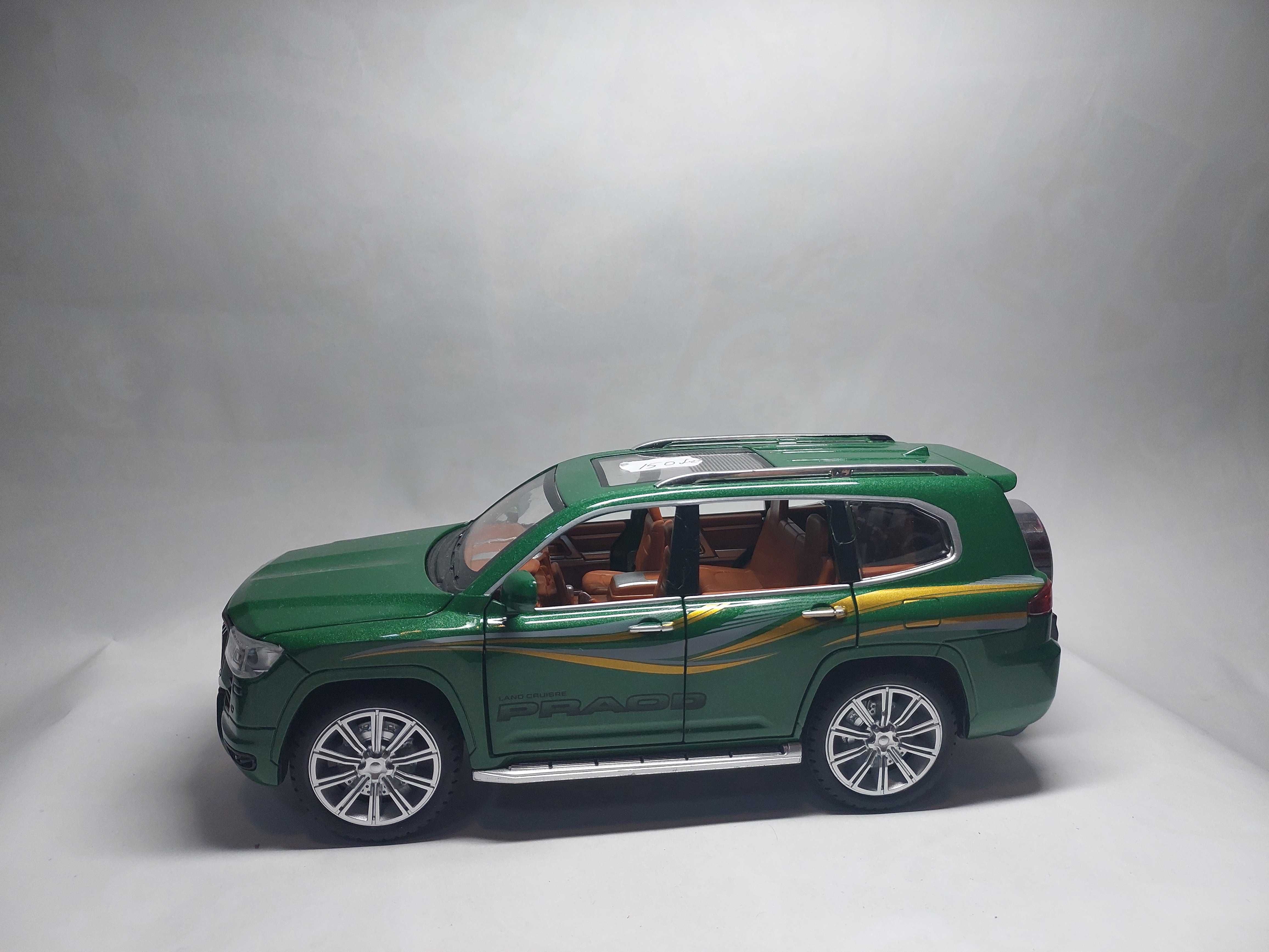 Macheta Toyota Land Cruiser 1.24 Verde