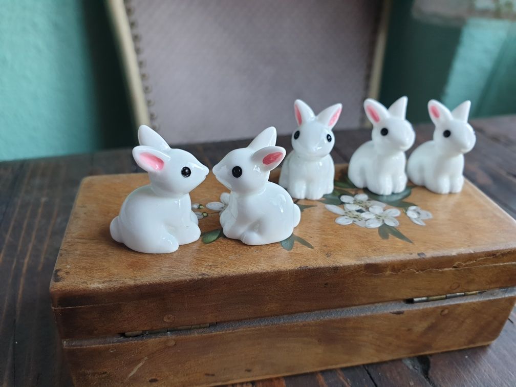 Малки фигурки зайчета материали за декорация Зайчета за декорация