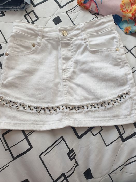 Поли тениски къси панталони гащеризони и др