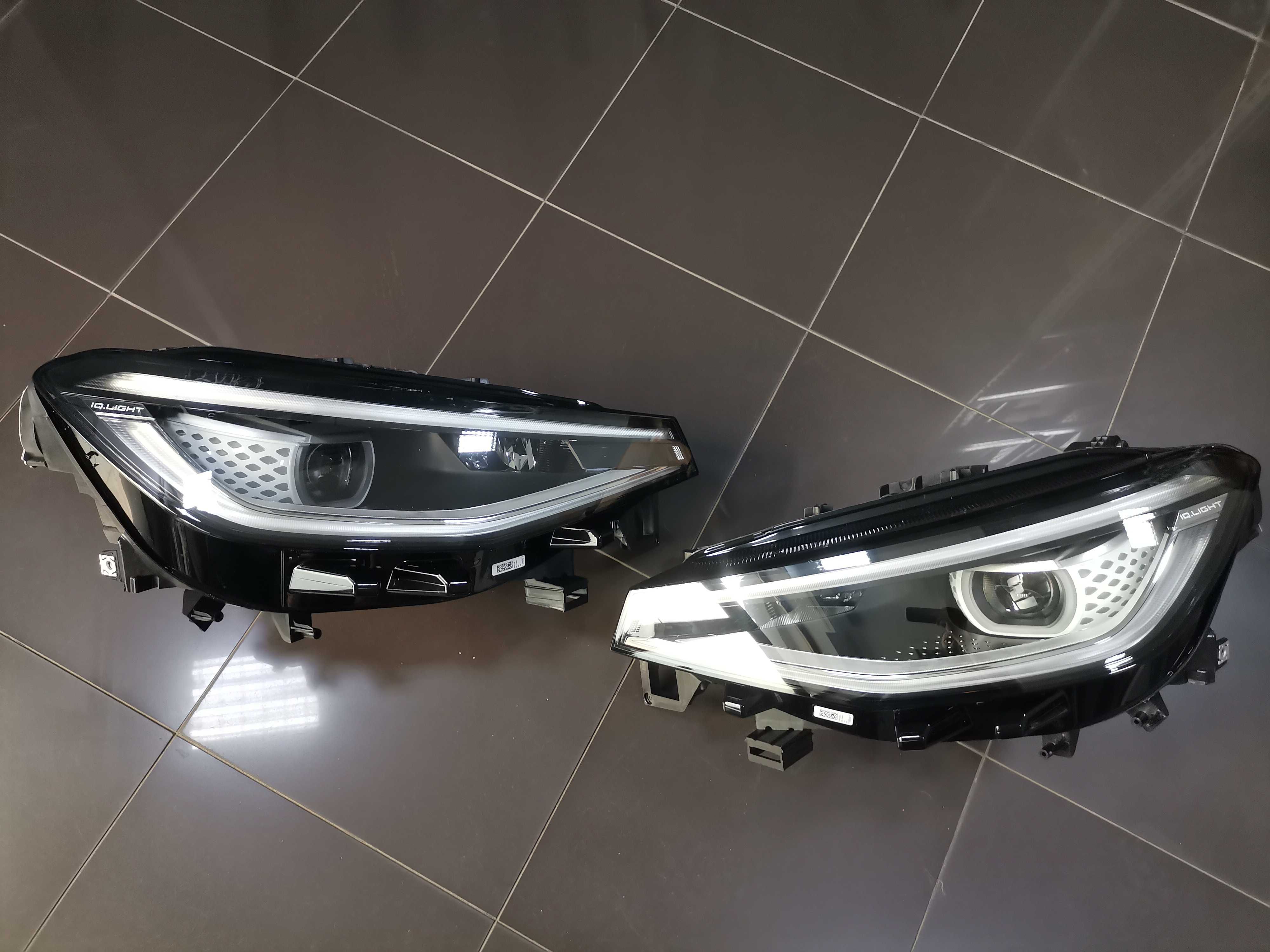 Matrix Фарове Фар Ляв + Десен VW ID4 ID.4 Full Led 11B941035 11B941036