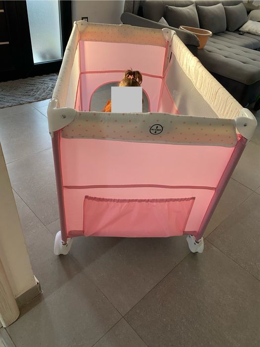 Patut pliabil cu o laterala culisanta