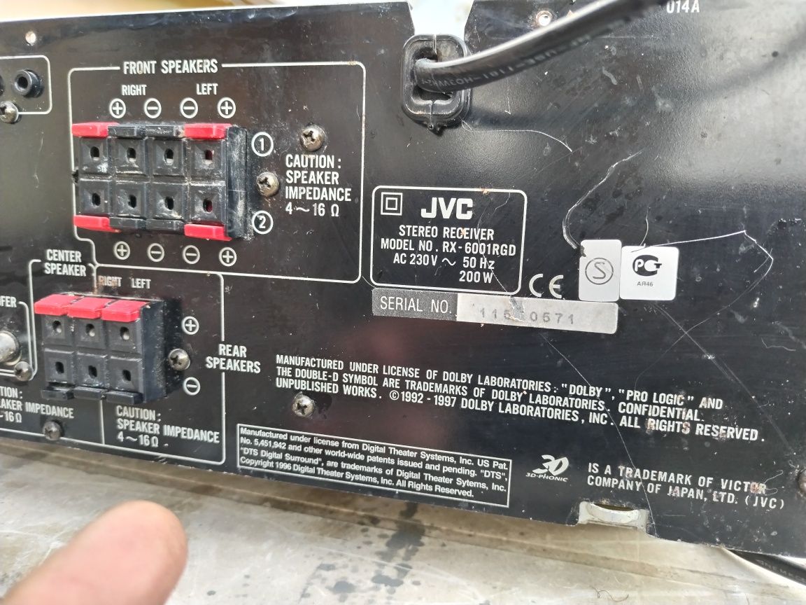 RX-6001R stereo 200 W de la JVC