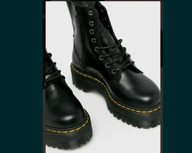Vind ghete Dr. Martens