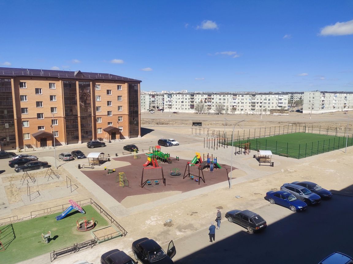 Продам 3-х комнатную квартиру на 10 мкр