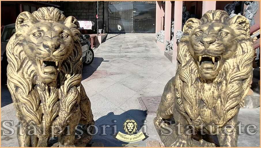 Set statuete lei gigant, din beton, model S66.