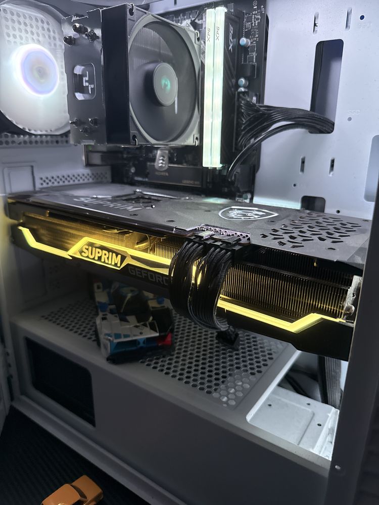 Nvidia rtx 3070 suprime x с една година гаранция