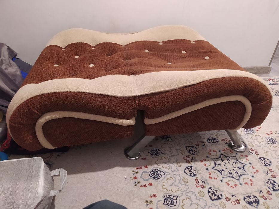 Кресло тахта  в хорошем состоянии