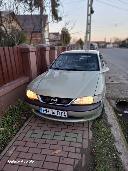 Opel Vectra 1.6 8v