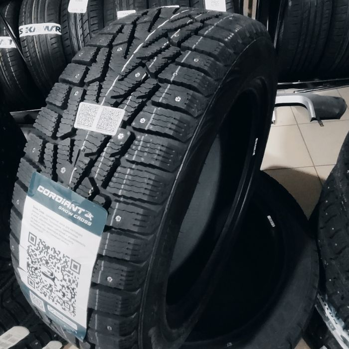 215/55 R17 Новые Шипованные