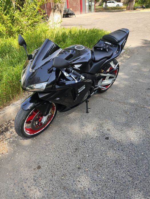 Honda cbr 600rr спорт