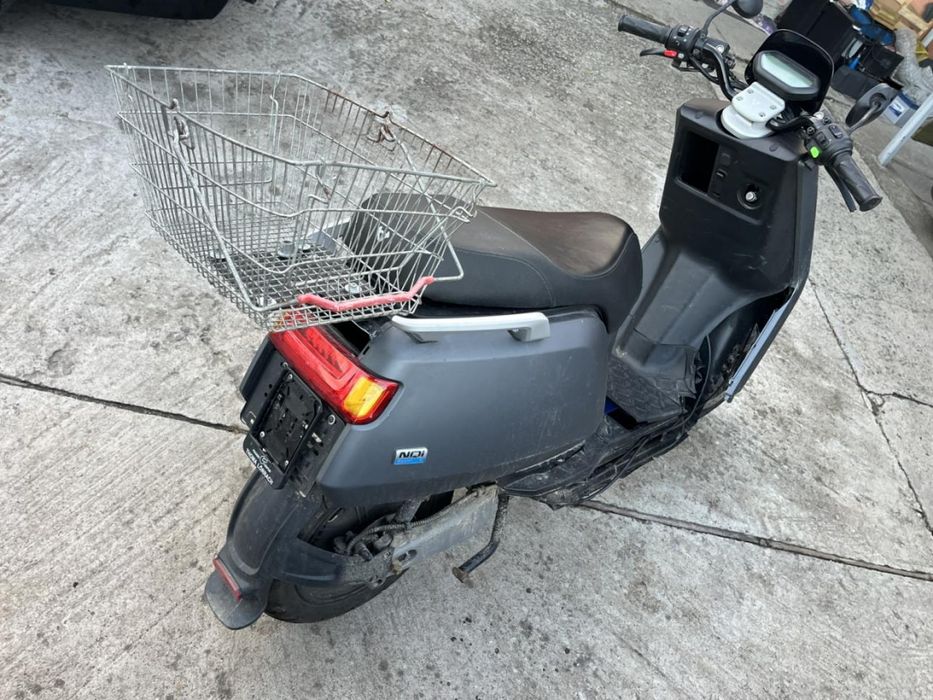 NIU N Sport NQI SPORT 45km/h електрически скутер мотопед