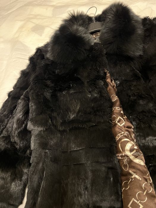 Черный шуба из кролика