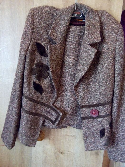 Compleu cu fusta măr.36