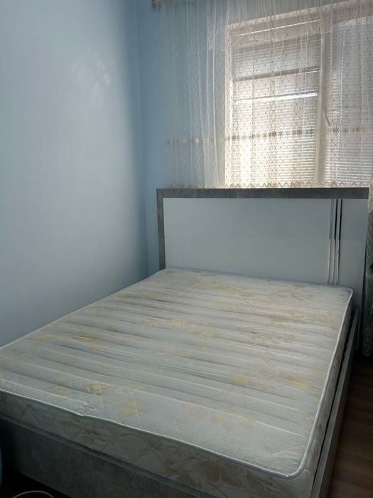 Продаётся двухспальный кровать