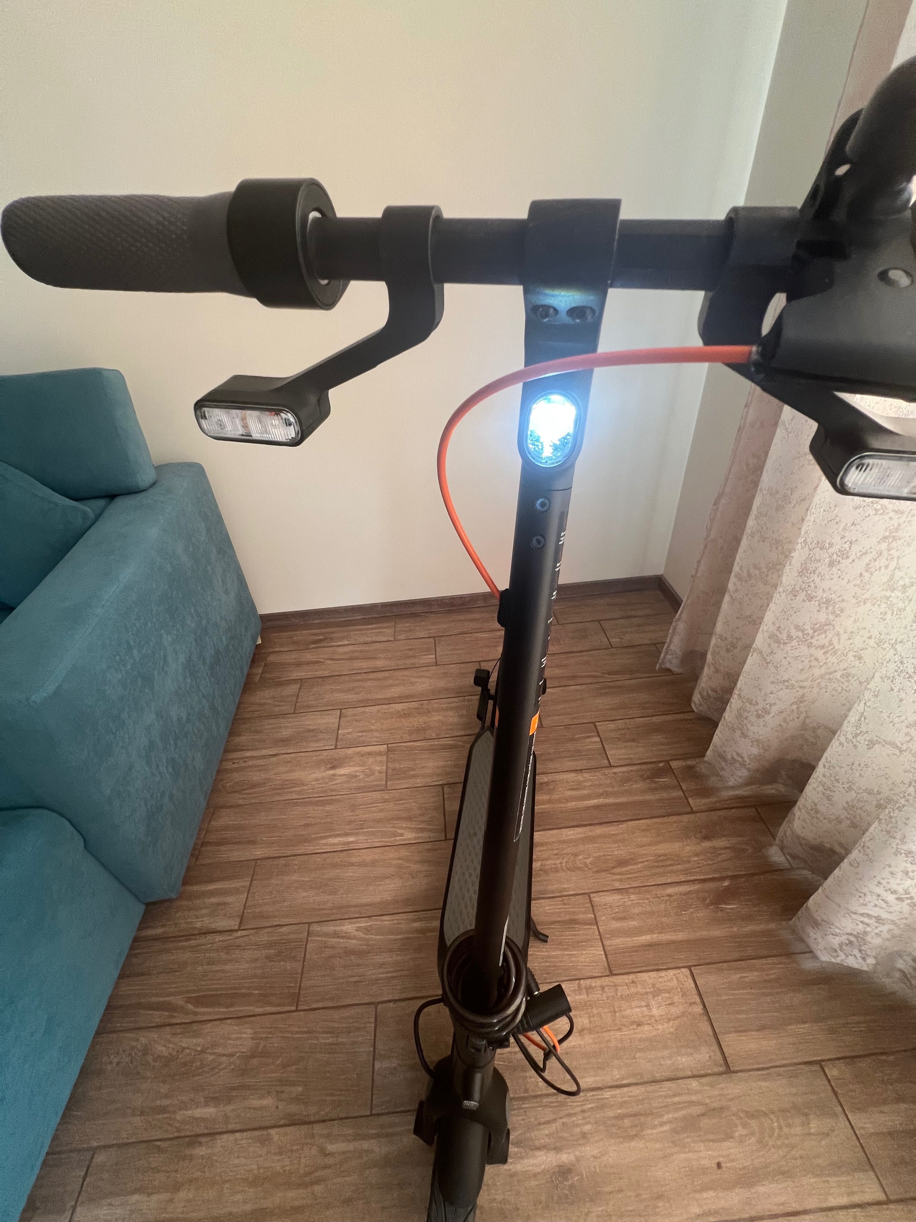 Електрическа тротинетка Ninebot KickScooter