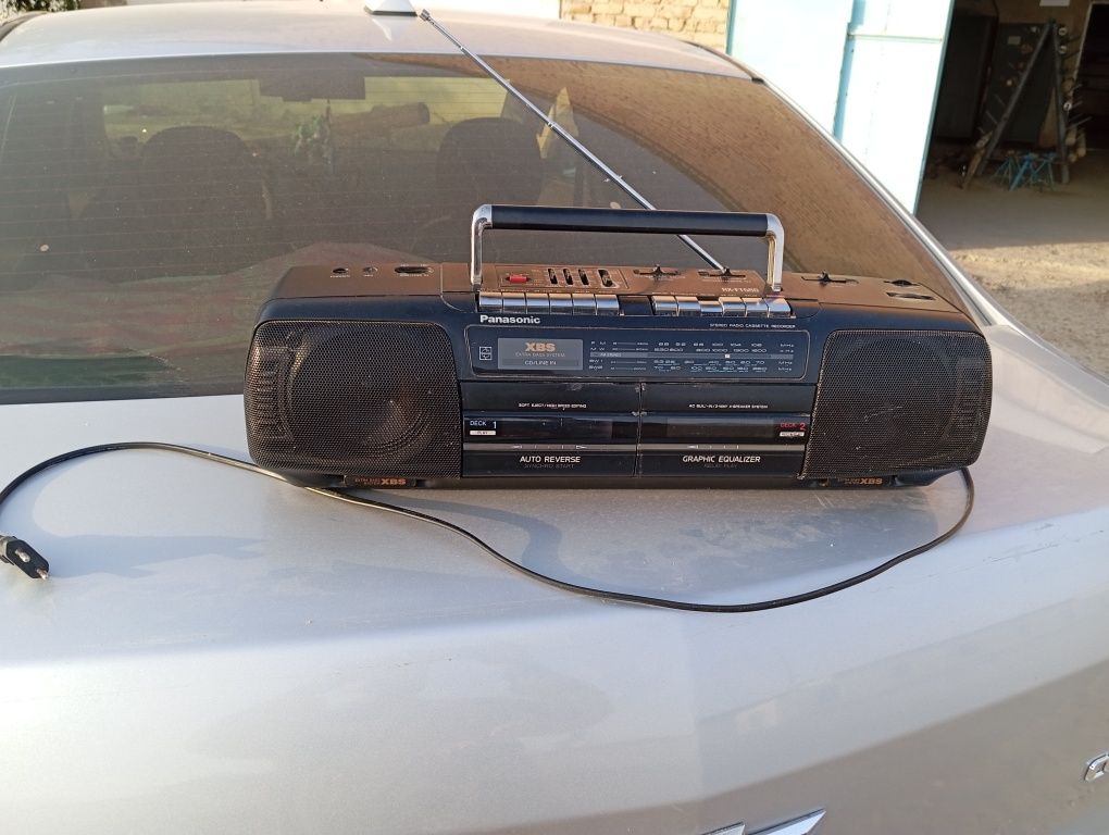 Panasonic. RX-FT560