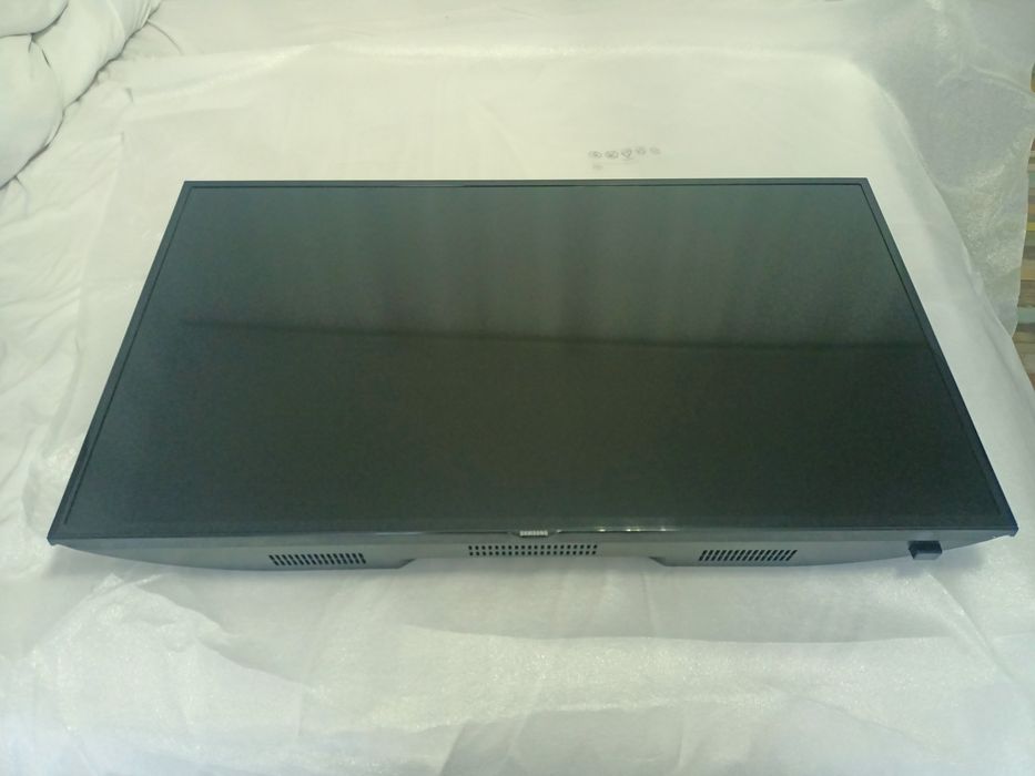 Tv Samsung Smart 100cm și Tv Lg 80cm