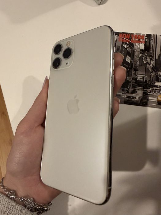 IPhone 11 Pro - без видими следи от употреба