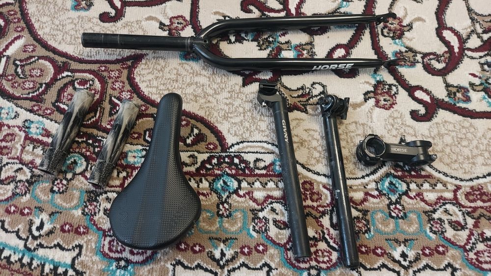 Детали запчасти на фикс есть ещё много чего писать лс