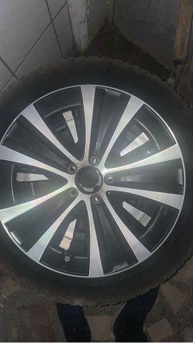 Jante Mercedes E300de 18’’ in doua dimensiuni 245 fata 275 spate