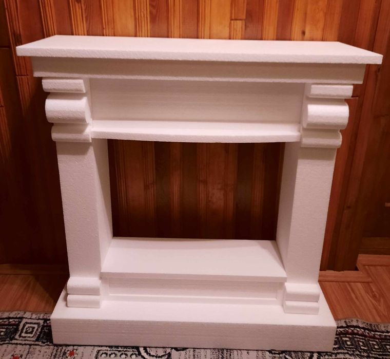 Rama semineu decorativ din polistiren