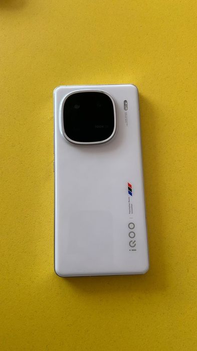 vivo iqoo 512 гб обмен