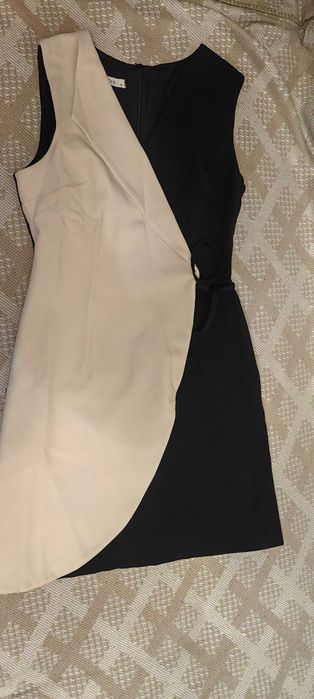 Продам жескую одежду