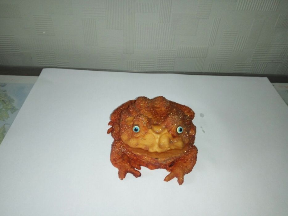 Сувенир шкатулка в форме лягушки