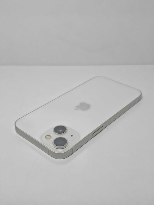 iPhone 13 128GB White