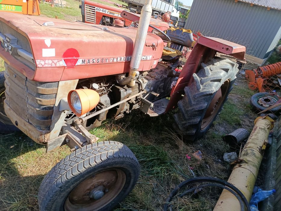Tractor Massey Ferguson
