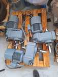 Motor electric cu reductor