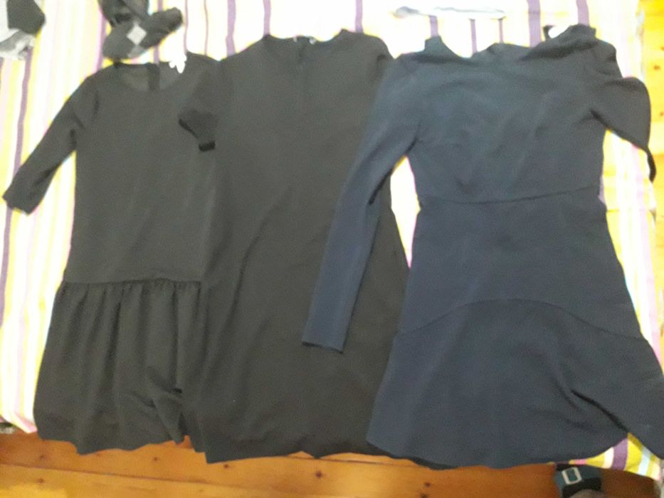 Esprit. Mango черна с къс ракав. Zara синя с дълги ракави.