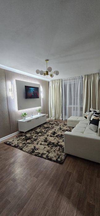 Квартира ЛЮКС. Сутки 15000, ночь 12000, день 8000