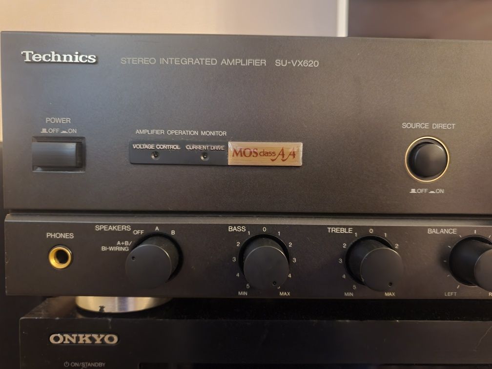 Amplificator stereo Technics SU VX620