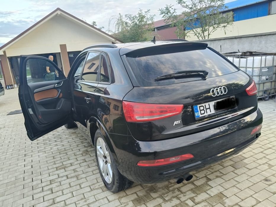 Vând Audi Q3 din 2012