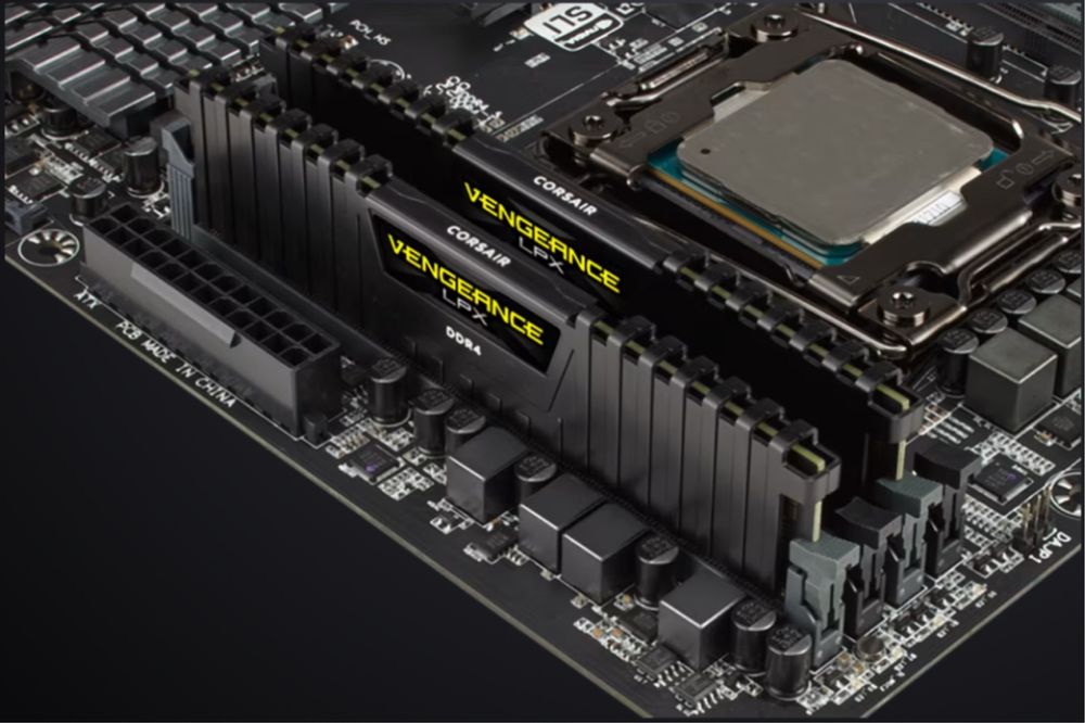 Kit Memorie RAM CORSAIR VENGEANCE LPX 16GB (2 x 8GB) DDR4 2666MHz CL16