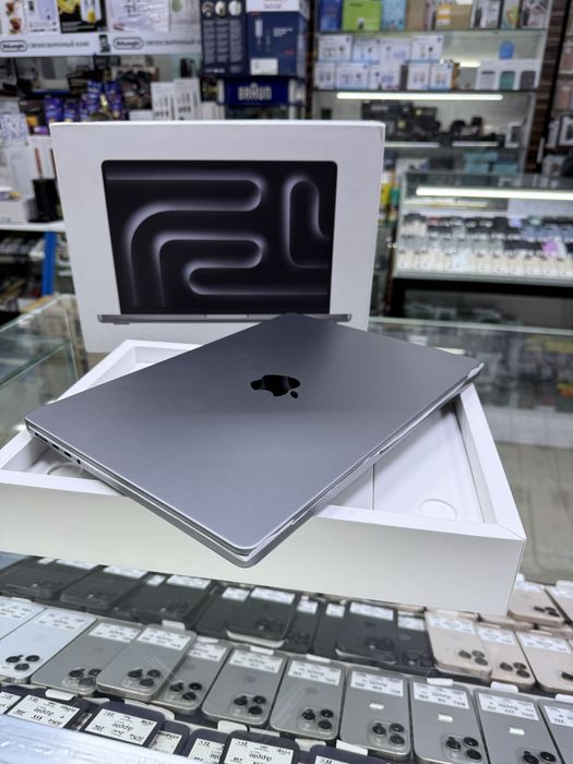 Macbook pro m3 14 inch