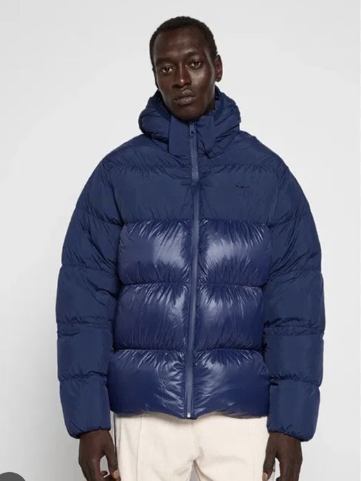 Продам пуховик Adidas Originals