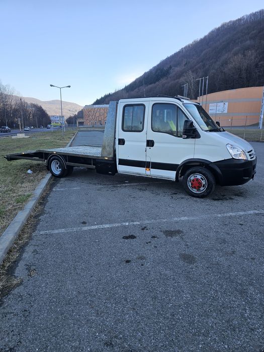 Autoplatforma Iveco Daily