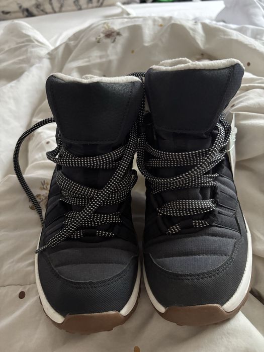 Непромокаеми/туристически обувки