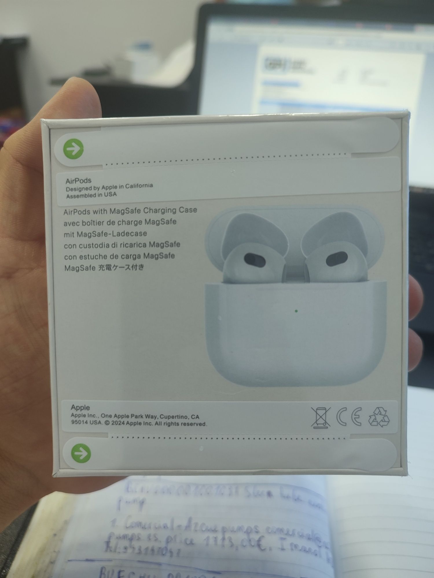 Наушники AirPods MME73RU/A (3rd generation)