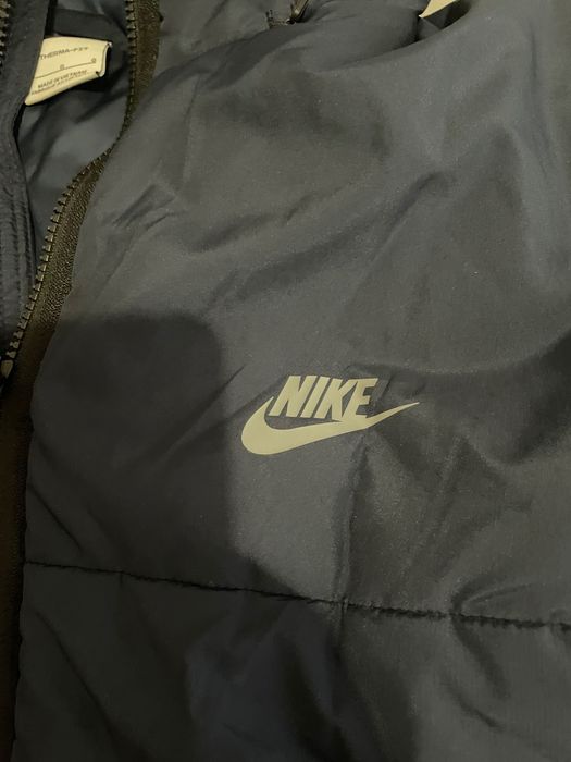 Мъжко яке Nike therma fit