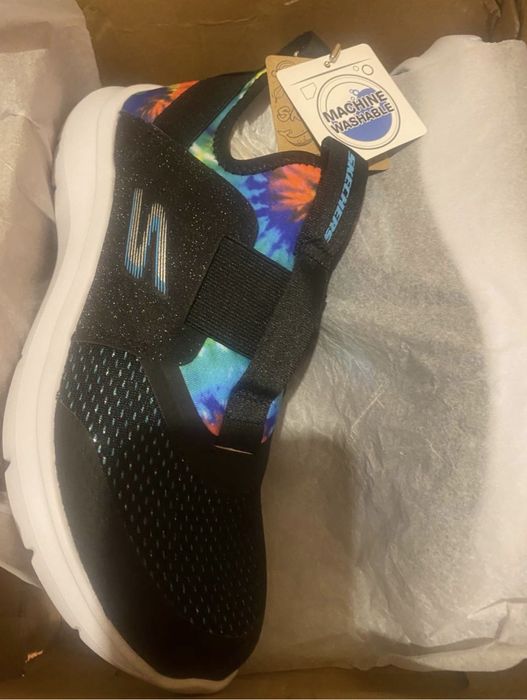 Мягкие,удобные skechers