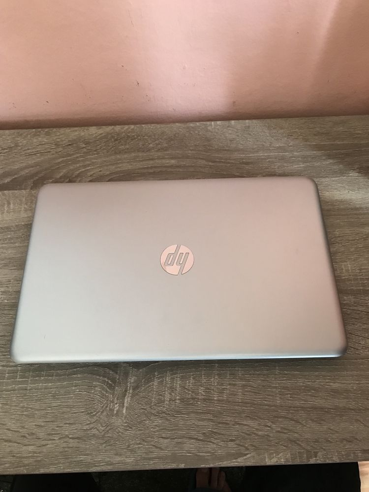 Hp Gaming**i7-7500U (Gen 7)** Nvidia 4Gb ** SSD 512